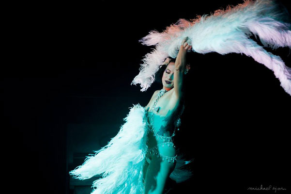 Boudoir Noir presents the Blue Moon Cabaret - the Decadent Burlesque Soiree