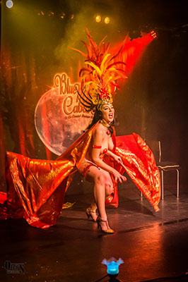 Impression of Ruby Colibri at he 14th edition of the Blue Moon Cabaret at the Blue Collar Hotel in Eindhoven - the Decadent Burlesque Soirée is produced by Boudoir Noir Production