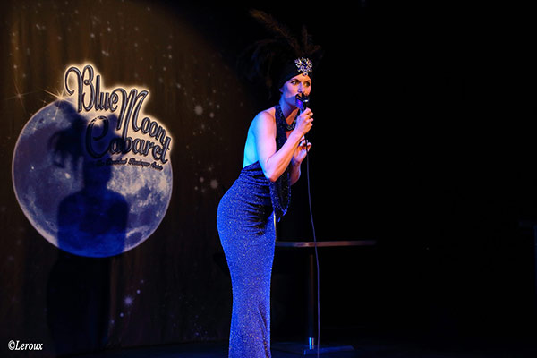 Boudoir Noir presents The Blue Moon Cabaret in Eindhoven - the decadent burlesque soiree 