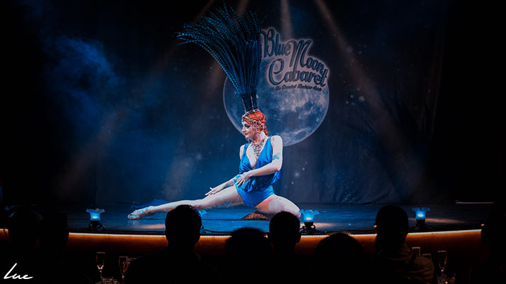 Boudoir Noir presents The Blue Moon Cabaret in Eindhoven - the decadent burlesque soiree 