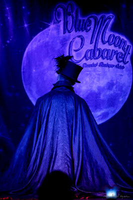 boudoir noir presents the blue moon cabaret in eindhoven - the decadent burlesque soiree